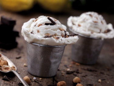 Sæt prikken over i’et med god,  
hjemmelavet is .